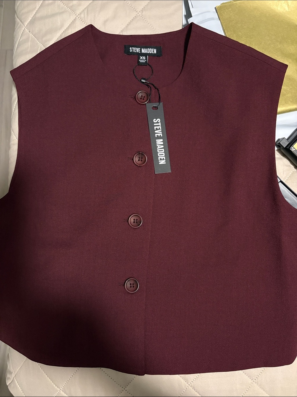 Steve Madden women’s Wine Button-Front Vest
